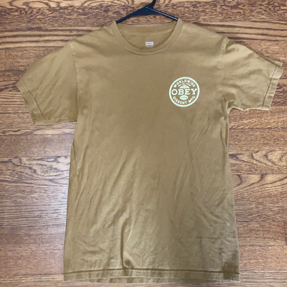 Obey T-Shirt Size Small-Used Condition
